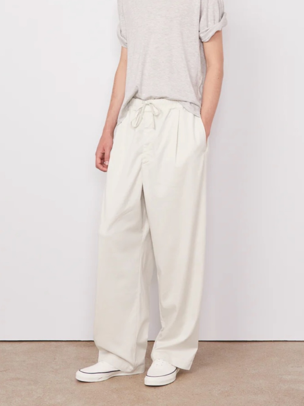 NWT Officine Generale Peterson Trousers Size 48 Moon Pleated Baggy Chino Pants